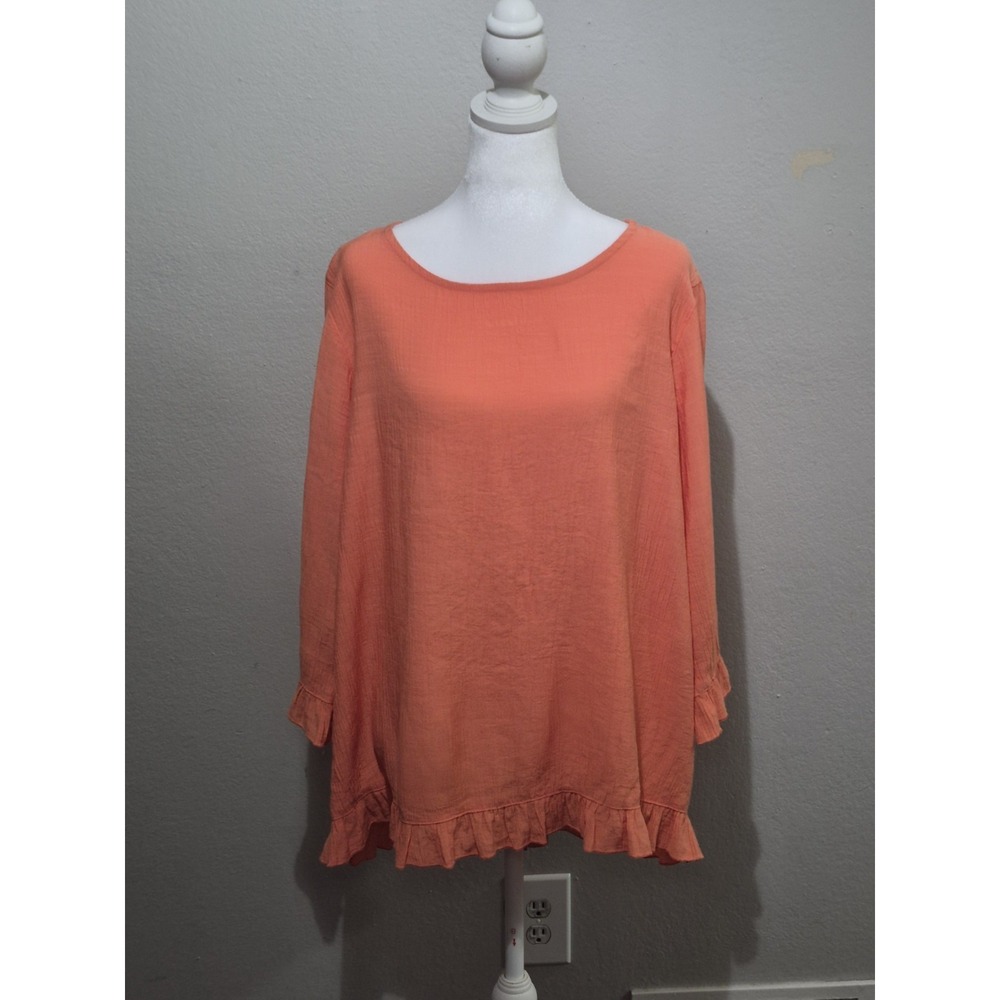 Multiples Women Coral Peach Tunic Blouse Sz L Ruffle Hem 3/4 Sleeve Button Back